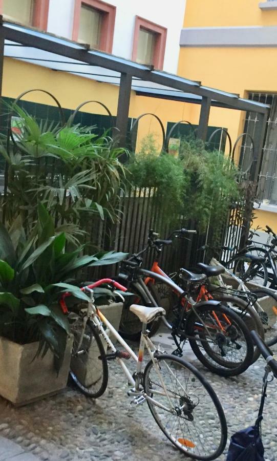 The Pearl - Top Of The Spots In Milano Eksteriør billede